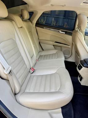 Black 2014 Ford Fusion Hybrid SE