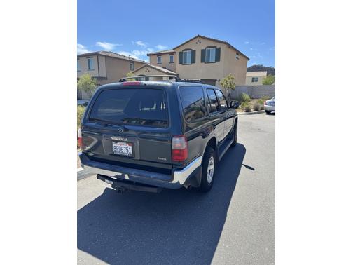 1998 Toyota 4Runner SR5