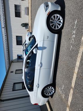 White 2011 BMW 328 i xDrive