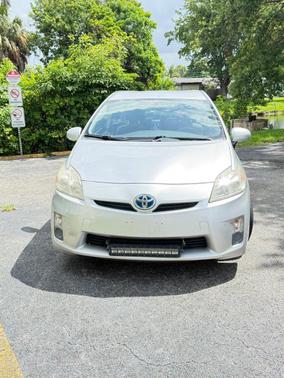 Gray 2011 Toyota Prius II