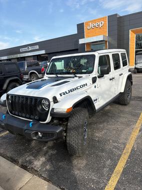 White 2022 Jeep Wrangler Unlimited 4xe Rubicon