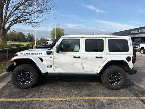 White 2022 Jeep Wrangler Unlimited 4xe Rubicon