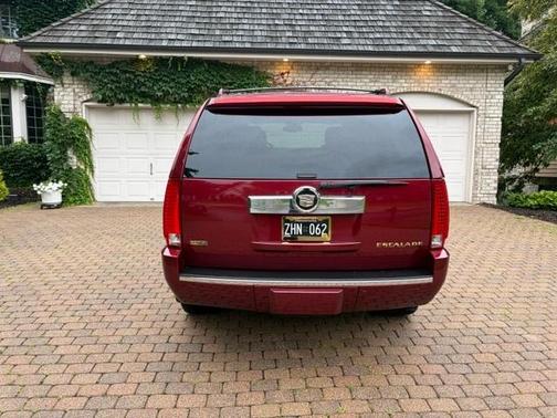 Red 2011 Cadillac Escalade Luxury