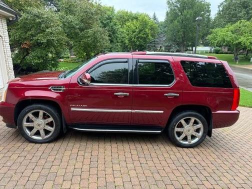 Red 2011 Cadillac Escalade Luxury