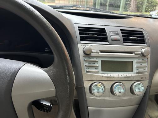 2009 Toyota Camry LE