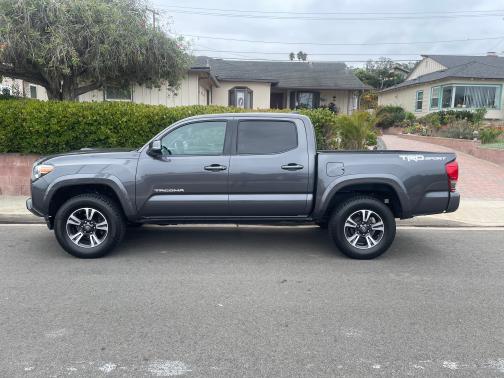 2016 Toyota Tacoma TRD Sport