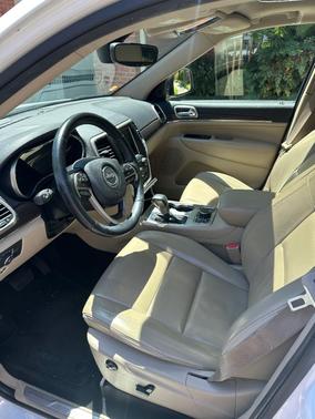 White 2017 Jeep Grand Cherokee Limited