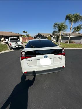 2022 Toyota Prius XLE