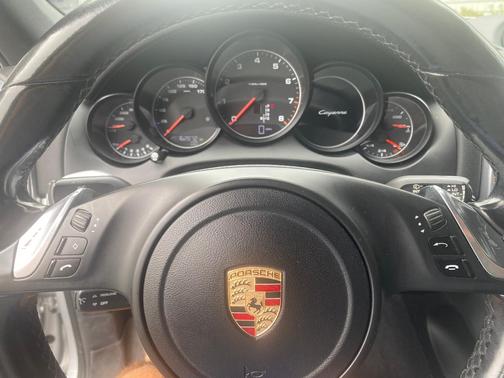 Silver 2012 Porsche Cayenne Cayenne