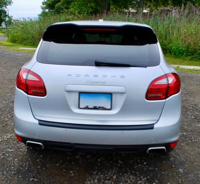 Silver 2012 Porsche Cayenne Cayenne