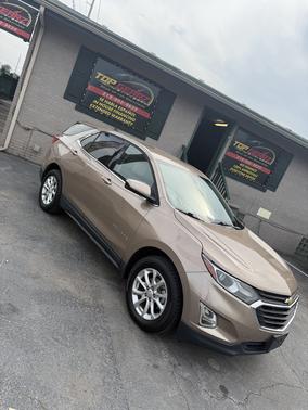 Gold 2019 Chevrolet Equinox 1LT