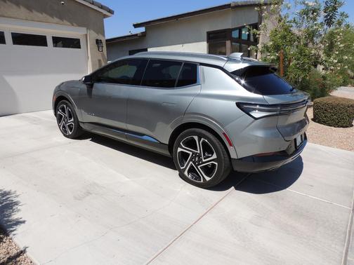 Gray 2025 Chevrolet Equinox EV LT