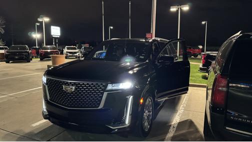 2022 Cadillac Escalade ESV Luxury