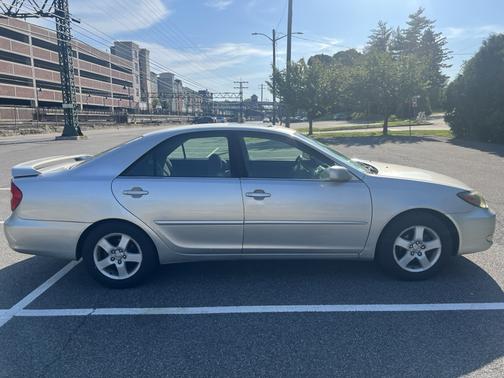 Silver 2003 Toyota Camry LE