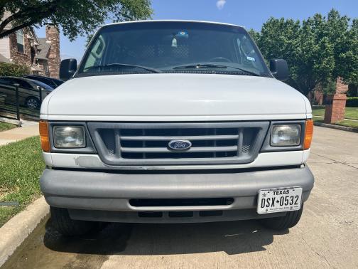 2007 Ford E250 Base