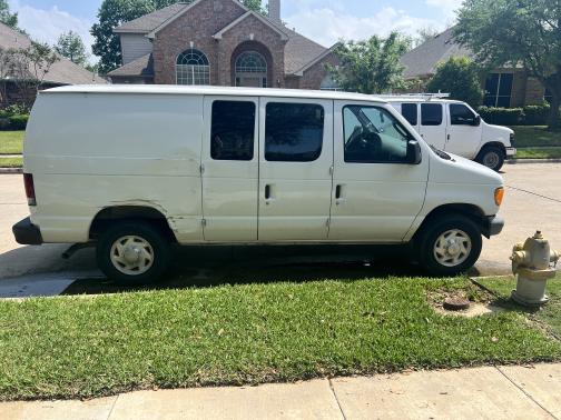 2007 Ford E250 Base