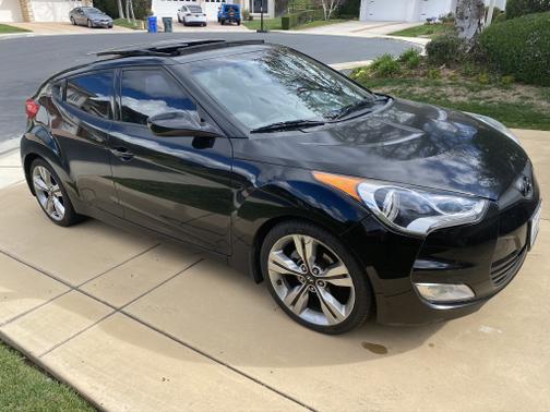2012 Hyundai Veloster Base
