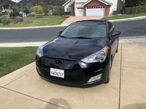 2012 Hyundai Veloster Base