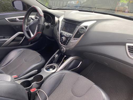 2012 Hyundai Veloster Base