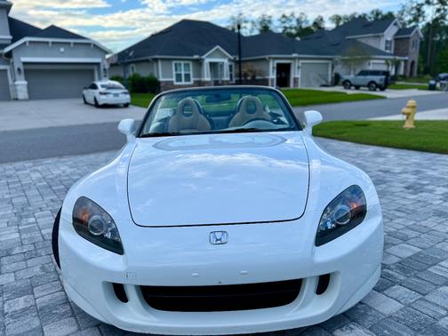 White 2004 Honda S2000 Base