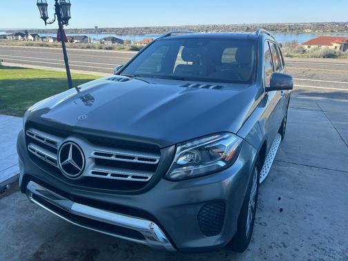 Gray 2018 Mercedes-Benz GLS 450 4MATIC