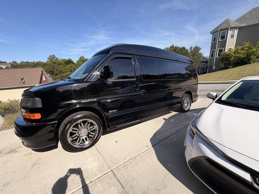 Black 2015 GMC Savana 2500 Upfitter