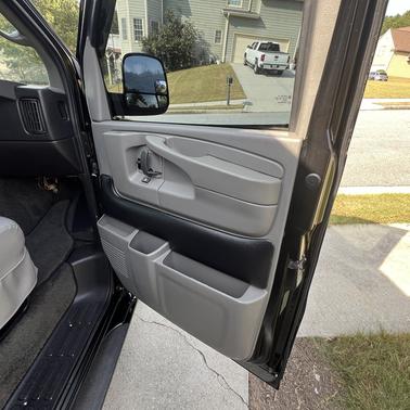 Black 2015 GMC Savana 2500 Upfitter