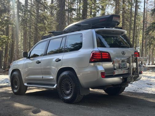 2008 Lexus LX 570 Base