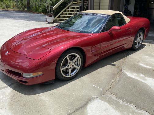 2002 Chevrolet Corvette Base