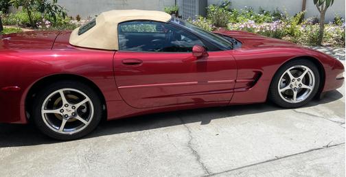 2002 Chevrolet Corvette Base