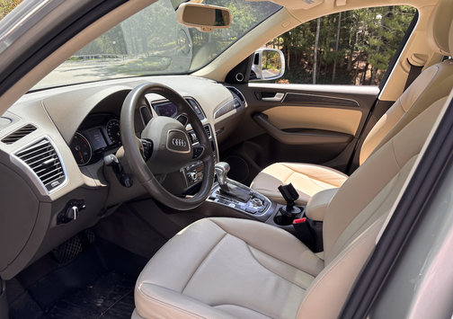 Silver 2016 Audi Q5 2.0T Premium Plus
