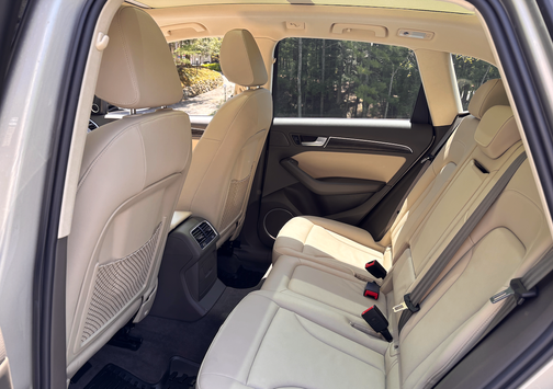 Silver 2016 Audi Q5 2.0T Premium Plus