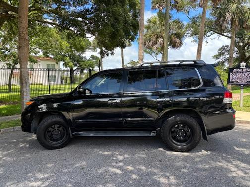 2015 Lexus LX 570 Base