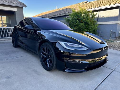 2021 Tesla Model S Plaid