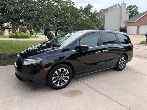 Black 2021 Honda Odyssey EX-L
