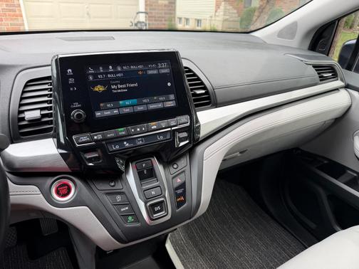 Black 2021 Honda Odyssey EX-L