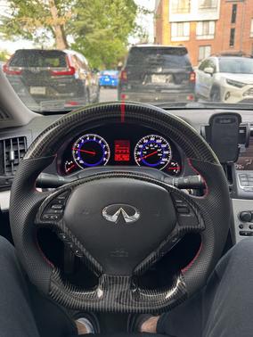 Black 2009 INFINITI G37 x