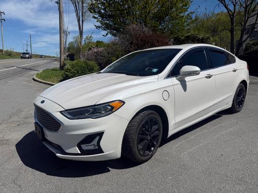 2020 Ford Fusion Energi Titanium