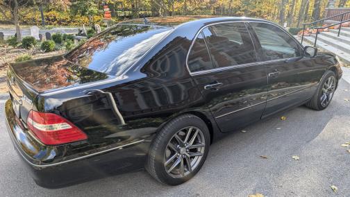 2004 Lexus LS 430 Base