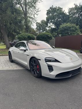2023 Porsche Taycan GTS