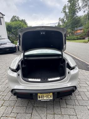 2023 Porsche Taycan GTS