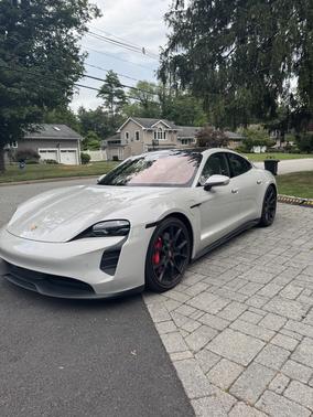 2023 Porsche Taycan GTS