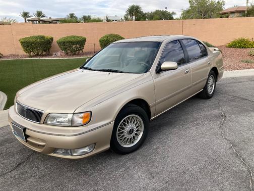 1997 INFINITI I30 Touring
