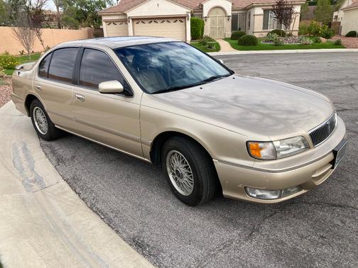 1997 INFINITI I30 Touring