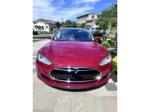 2014 Tesla Model S 85