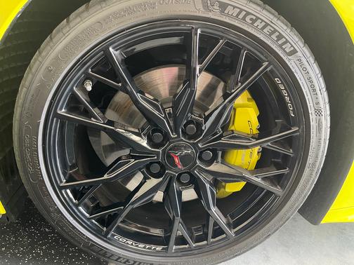 2024 Chevrolet Corvette Stingray w/2LT