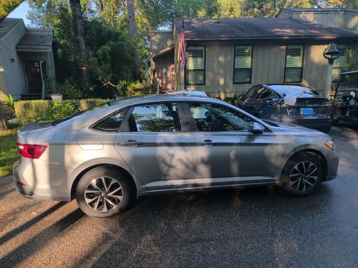 Gray 2023 Volkswagen Jetta 1.4T S