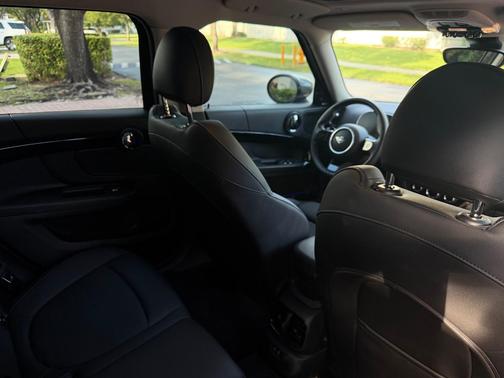 Black 2024 MINI Countryman Cooper S