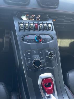 2017 Lamborghini Huracan LP580-2