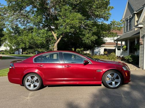 2009 Pontiac G8 GT